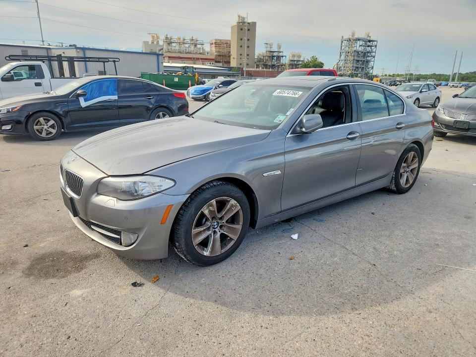 BMW 528 2012 with VIN WBAXG5C54CDX02377 - Photo from auction