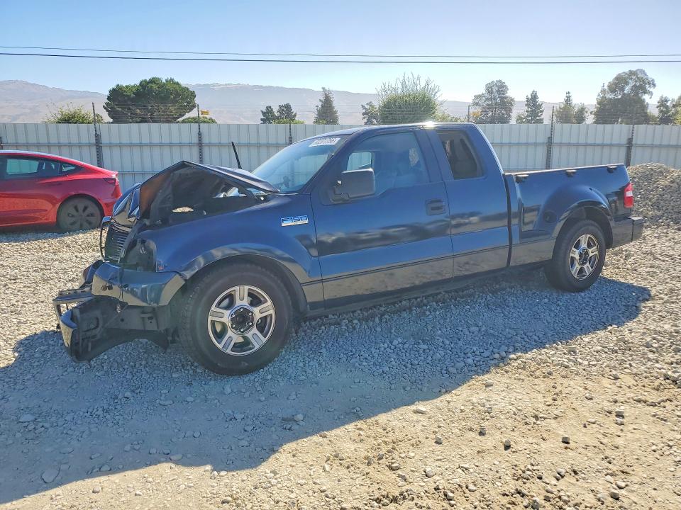 FORD F150 2005 z numerem VIN 1FTRX02W45KC41754 - Zdjęcie z aukcji