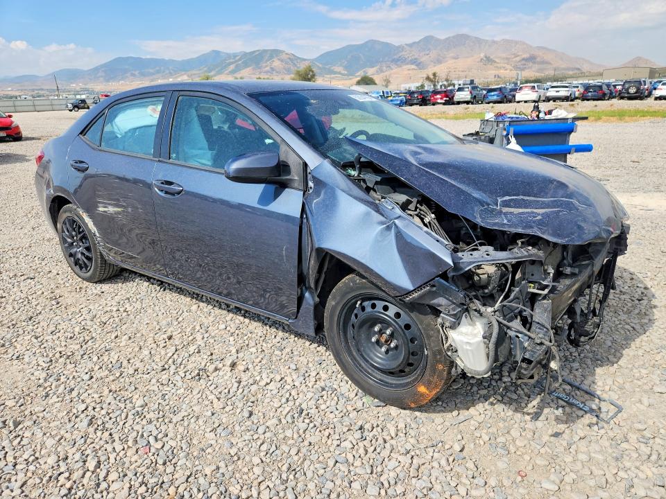 Photo 4 from auction – 2017 TOYOTA COROLLA with VIN 2T1BURHE6HC862559