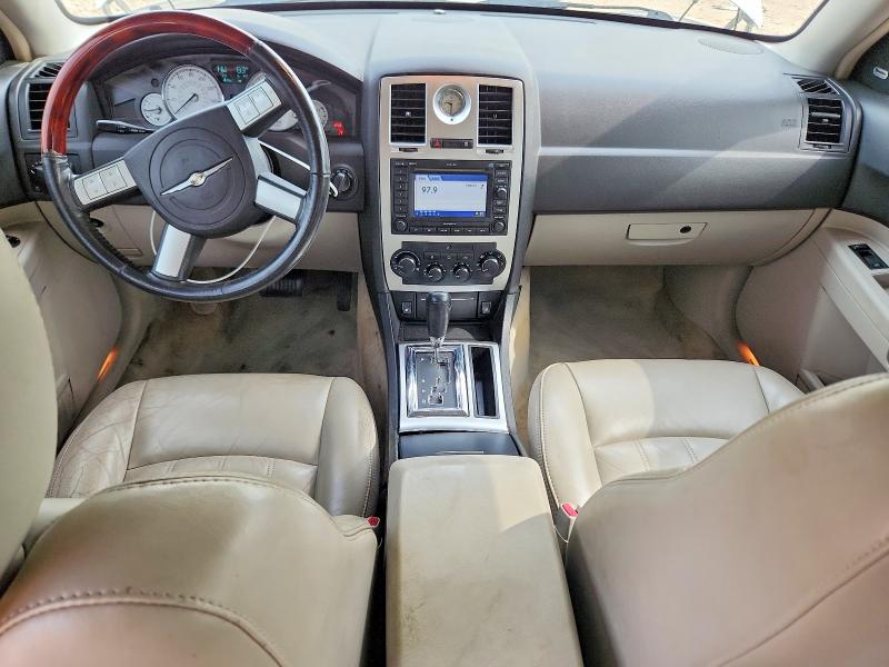 Photo 8 from auction – 2006 CHRYSLER 300C with VIN 2C3LA63H16H112992