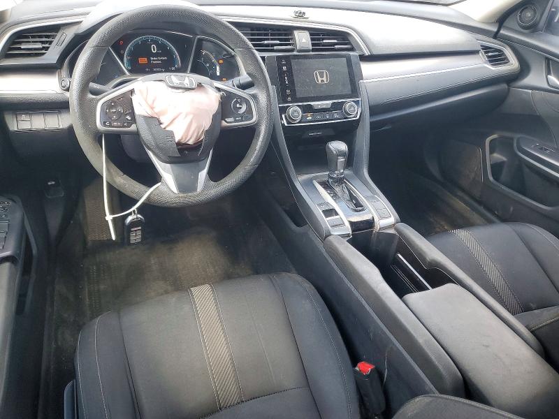 Photo 8 from auction – 2016 HONDA CIVIC with VIN 19XFC2F76GE093349