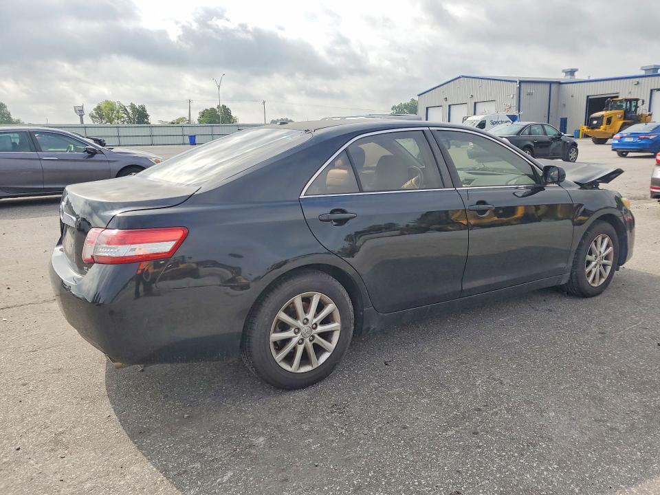 Photo 3 from auction – 2011 TOYOTA CAMRY with VIN 4T1BK3EK5BU117787