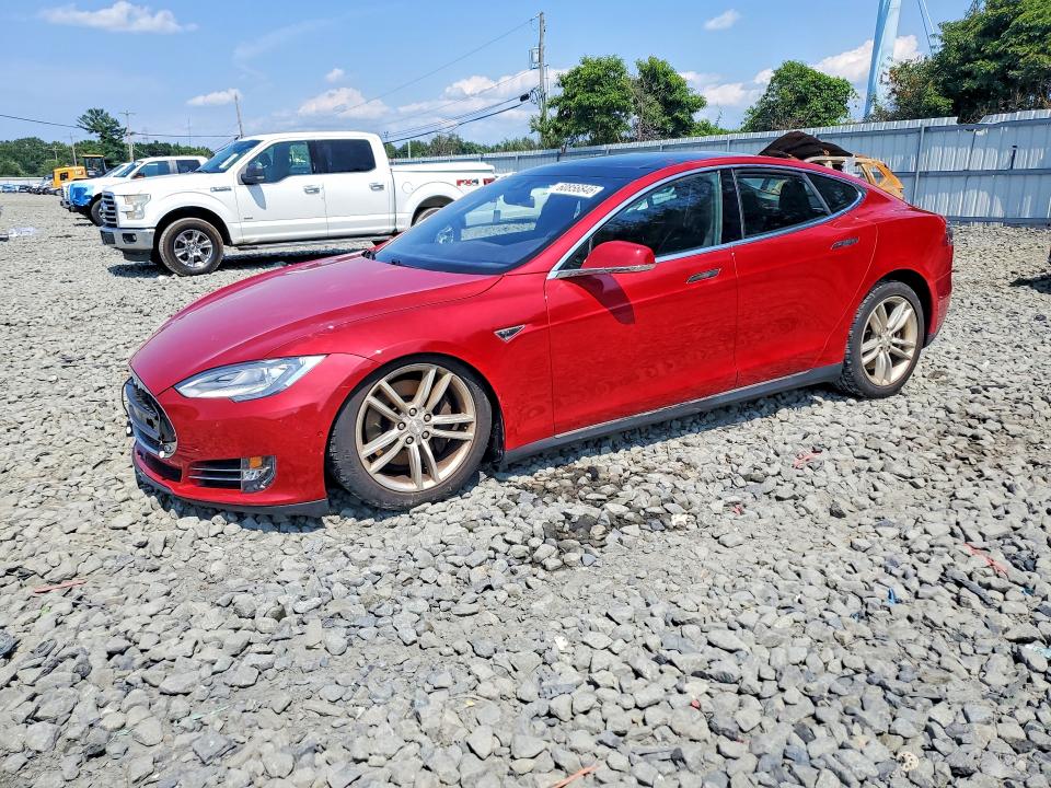 TESLA MODEL S 2015 с VIN 5YJSA1H22FF089906 - Фото с аукциона