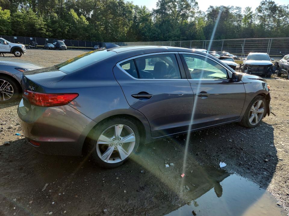 Photo 3 from auction – 2015 ACURA ILX with VIN 19VDE1F38FE005224
