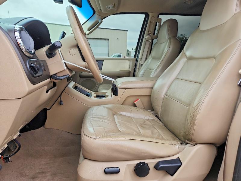 Photo 7 from auction – 2006 FORD EXPEDITION with VIN 1FMPU16556LA17939