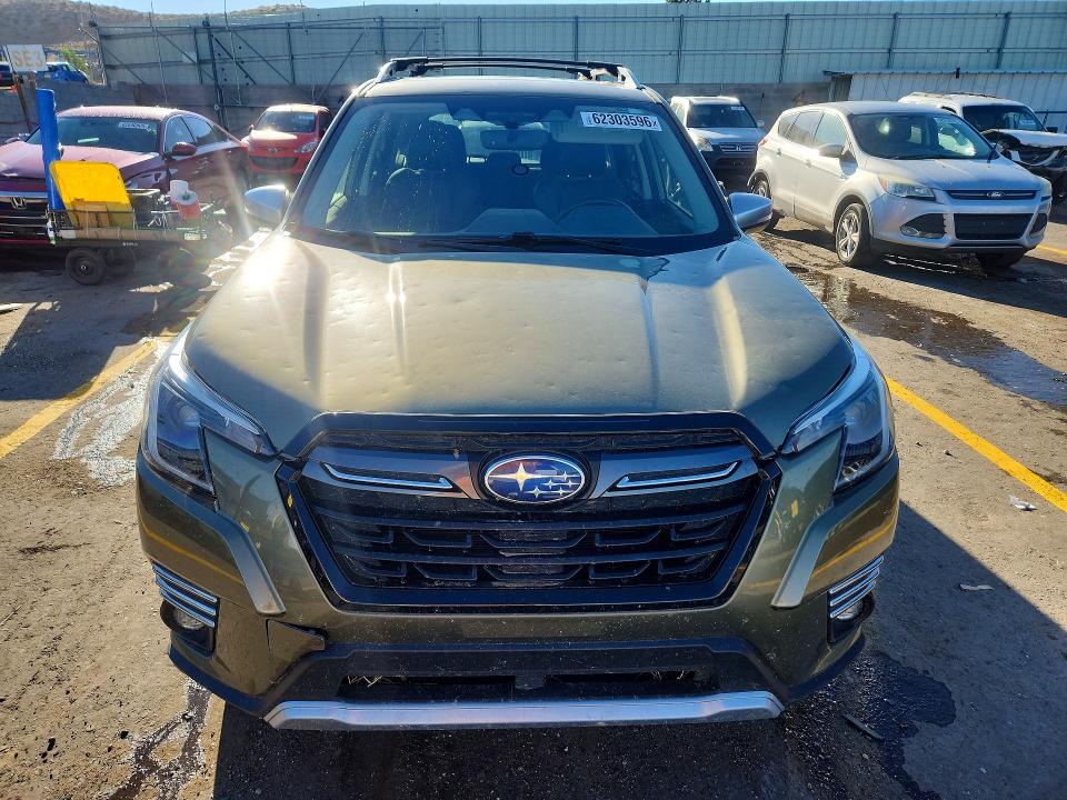 Photo 5 from auction – 2023 SUBARU FORESTER with VIN JF2SKARC2PH487656