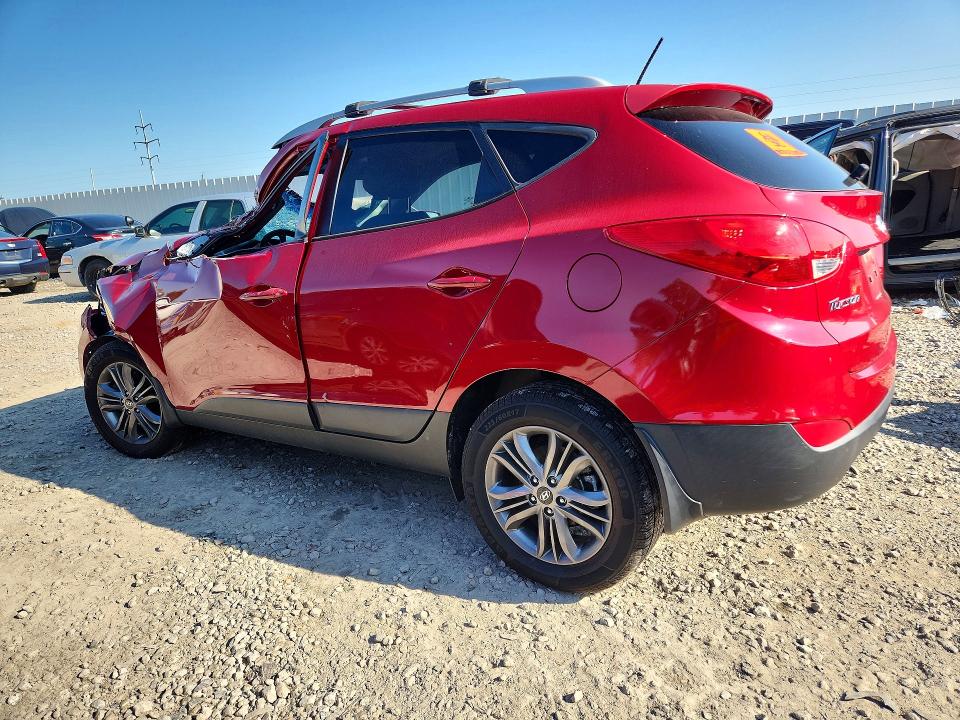 Photo 2 from auction – 2015 HYUNDAI TUCSON with VIN KM8JUCAG7FU983746