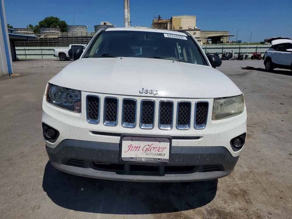 Photo 5 from auction – 2014 JEEP COMPASS with VIN 1C4NJCBA9ED593707