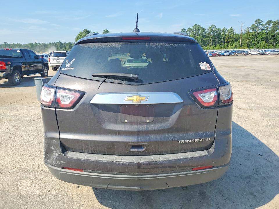 Photo 6 from auction – 2016 CHEVROLET TRAVERSE with VIN 1GNKRGKD2GJ101382