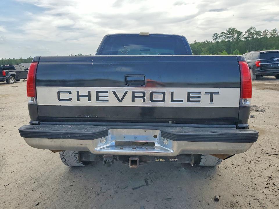Photo 6 from auction – 1990 CHEVROLET GMT-400 with VIN 2GCEK19K7L1182248