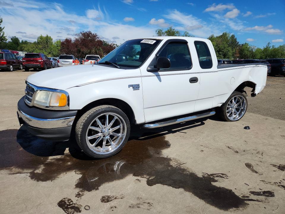 FORD F150 2002 with VIN 1FTRX17WX2NB18789 - Photo from auction