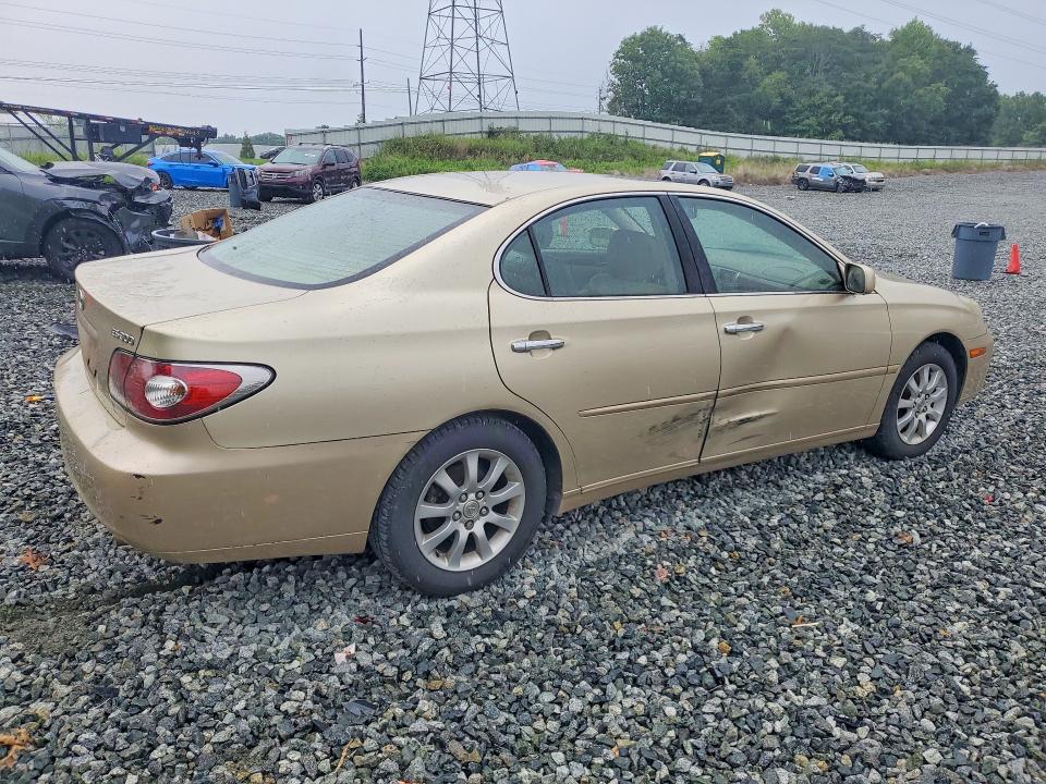 Photo 3 from auction – 2003 LEXUS ES with VIN JTHBF30G530122359