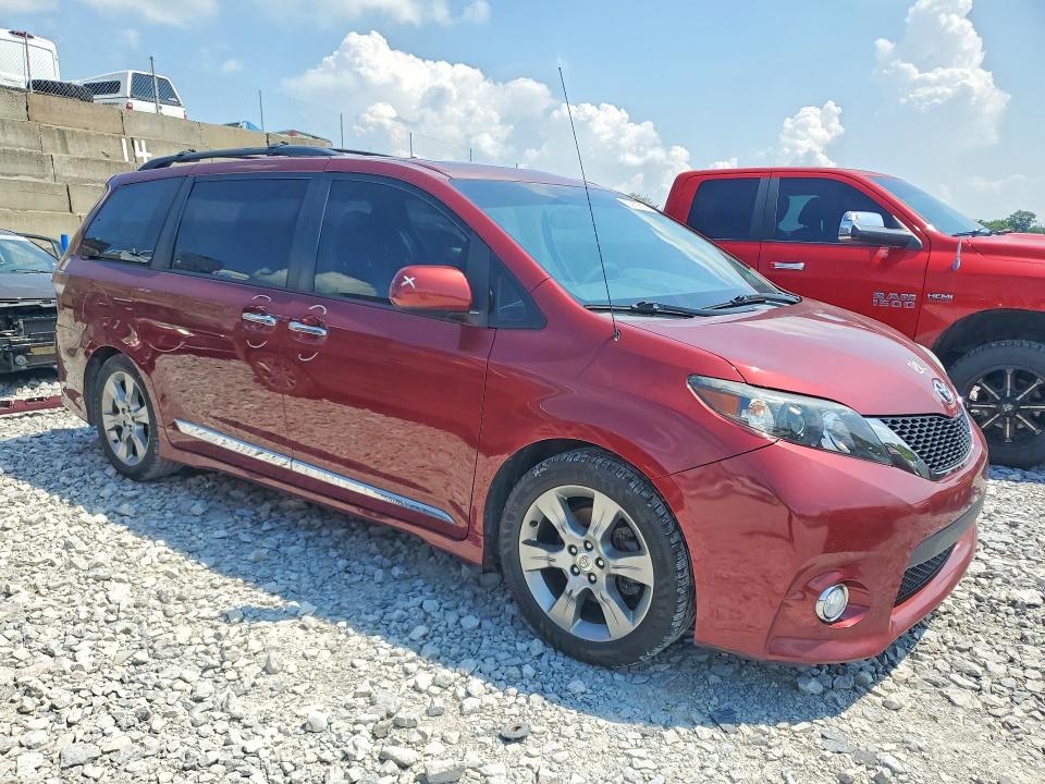 Photo 4 from auction – 2014 TOYOTA SIENNA with VIN 5TDXK3DC6ES442686
