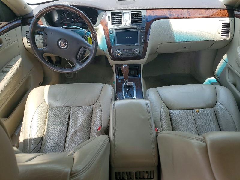 Photo 8 from auction – 2011 CADILLAC DTS with VIN 1G6KH5E64BU103948
