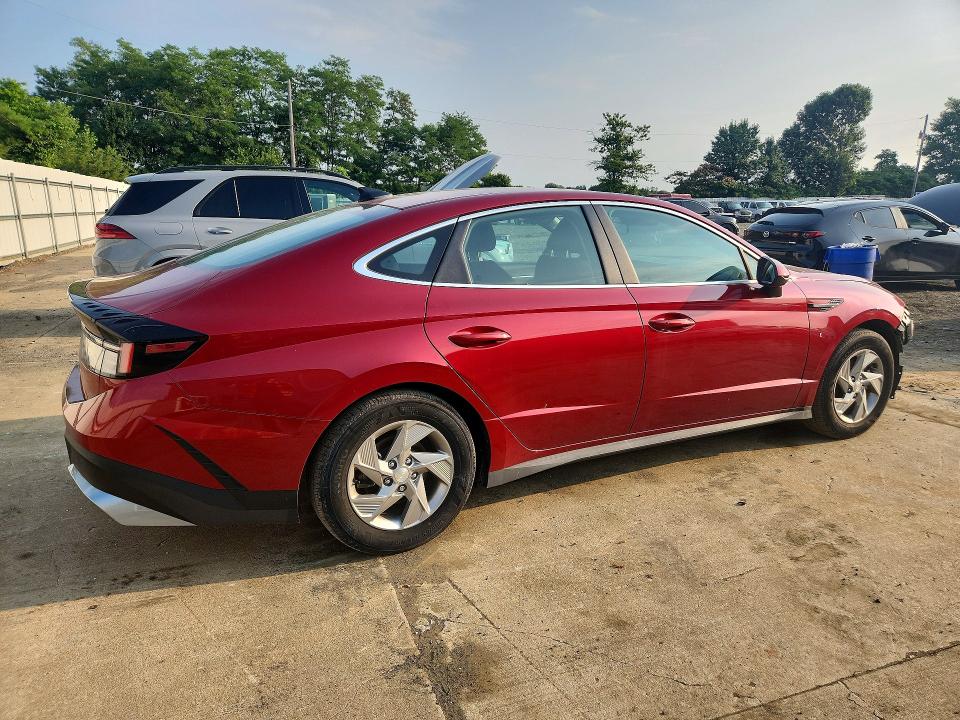 Photo 3 from auction – 2025 HYUNDAI SONATA with VIN KMHL24JA0SA431016