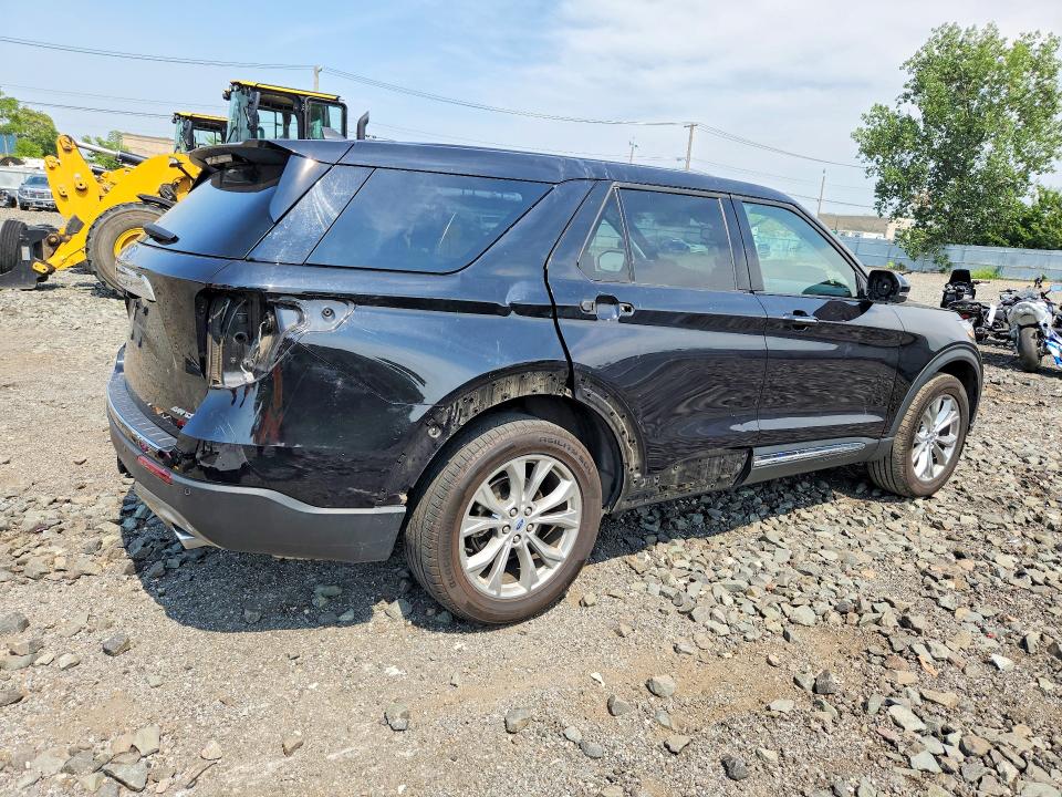 Photo 3 from auction – 2023 FORD EXPLORER with VIN 1FMSK8FH0PGB23325