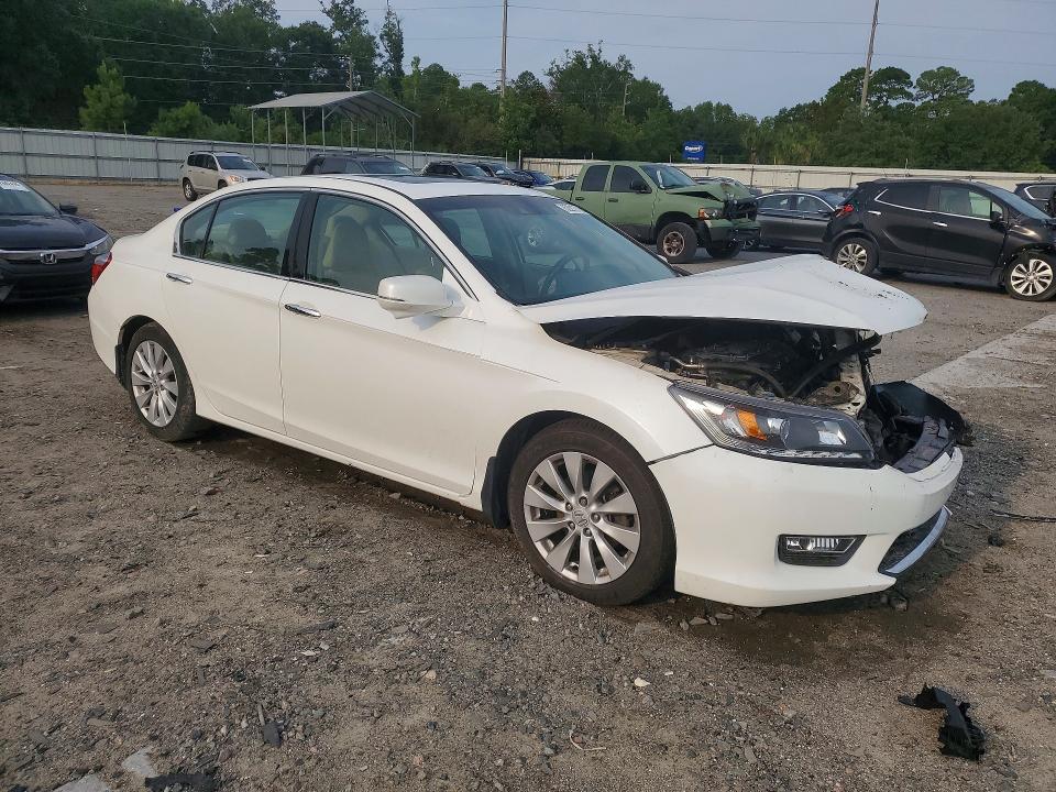 Photo 4 from auction – 2013 HONDA ACCORD with VIN 1HGCR3F80DA007288