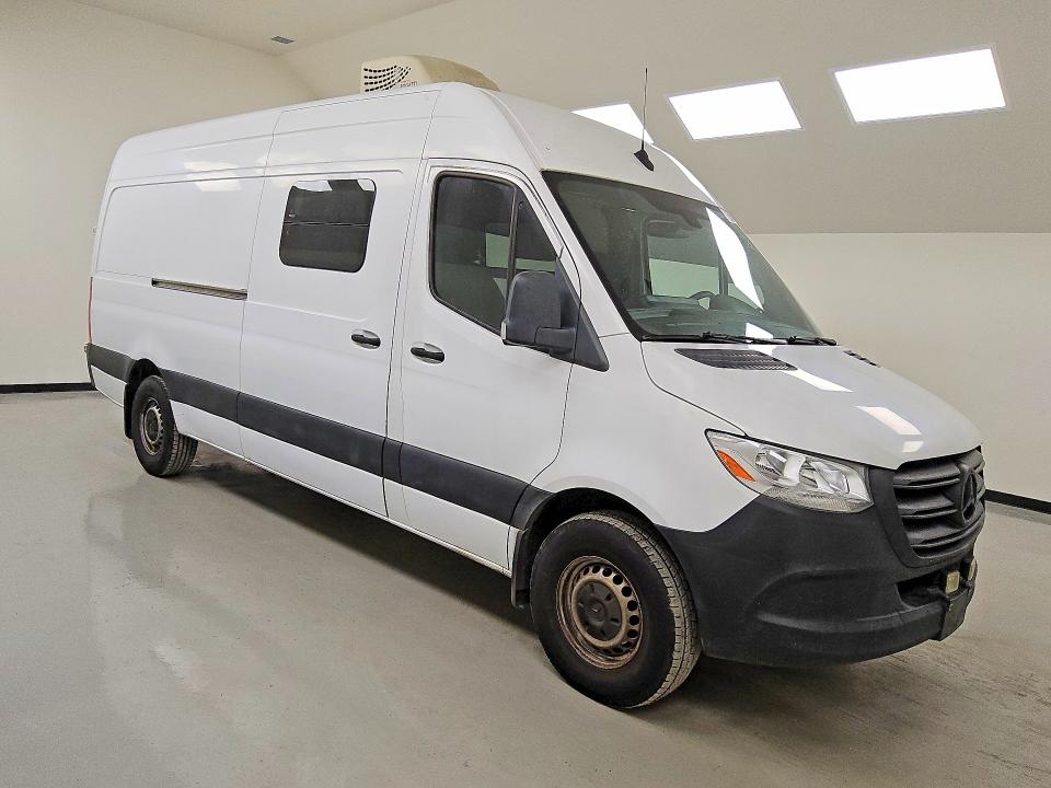 Photo 4 from auction – 2020 MERCEDES-BENZ SPRINTER with VIN W1W4ECHY7LT036838