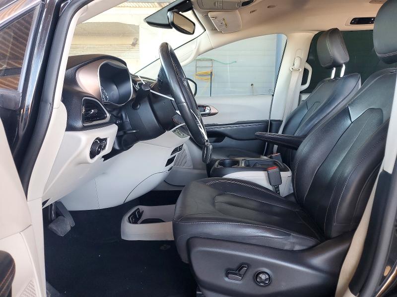 Снимка 7 от търг – 2019 CHRYSLER PACIFICA с VIN 2C4RC1BG4KR626271