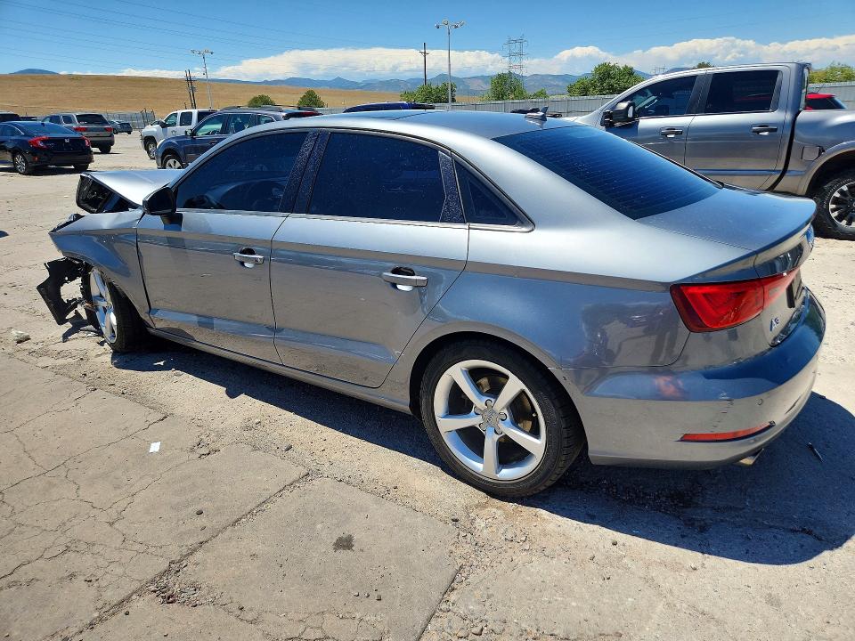 Zdjęcie 2 z aukcji – 2016 AUDI A3 z VIN WAUB8GFF7G1022164
