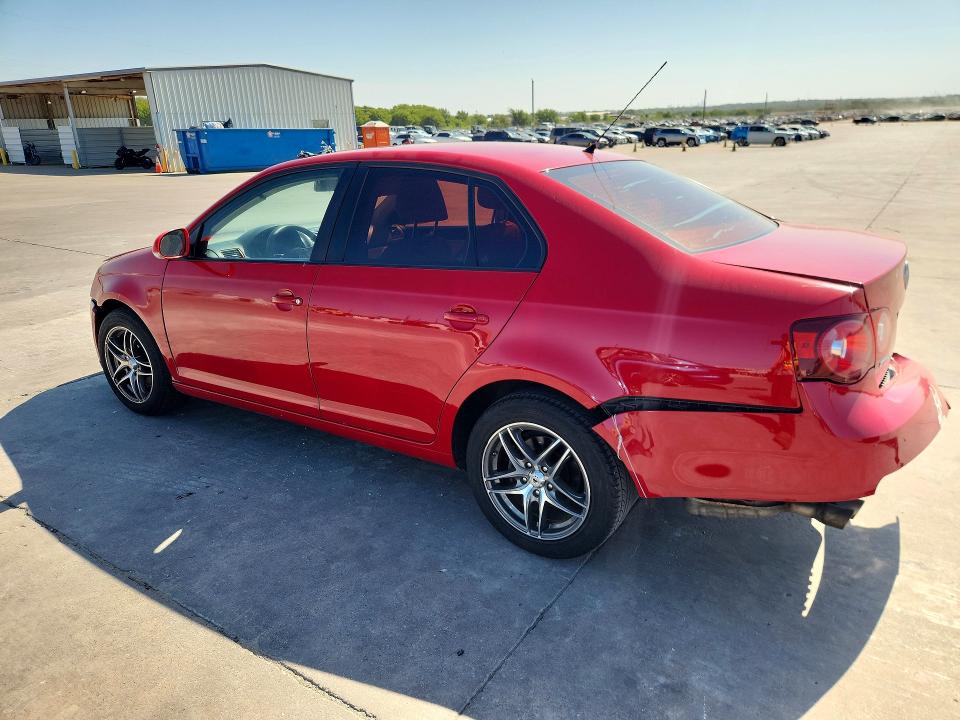 Photo 2 from auction – 2010 VOLKSWAGEN JETTA with VIN 3VWRZ7AJ2AM095105