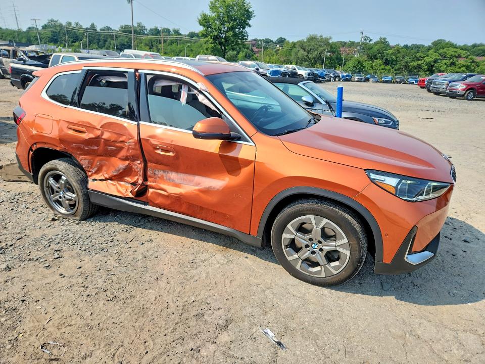 Photo 4 from auction – 2023 BMW X1 with VIN WBX73EF03P5X17664