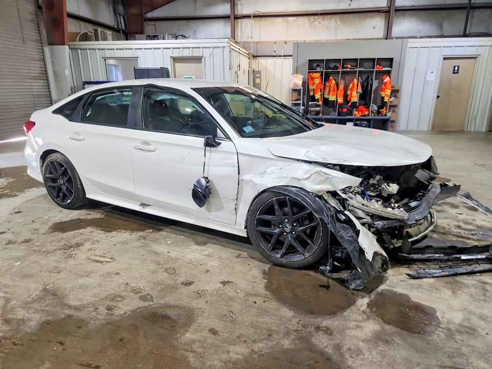 Photo 4 from auction – 2022 HONDA CIVIC with VIN 2HGFE2F53NH583355
