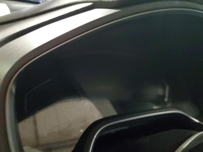Photo 9 from auction – 2019 HONDA CR-V with VIN 2HKRW2H89KH616930
