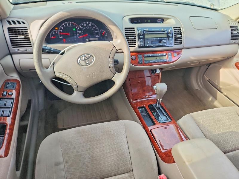 Photo 8 from auction – 2005 TOYOTA CAMRY with VIN 4T1BE32K25U517676