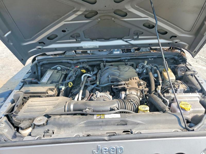 Снимка 11 от търг – 2016 JEEP WRANGLER UNLIMITED с VIN 1C4BJWDG3GL315481