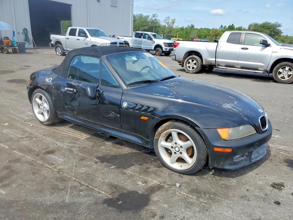 Photo 4 from auction – 1998 BMW Z3 with VIN 4USCJ3329WLC10688
