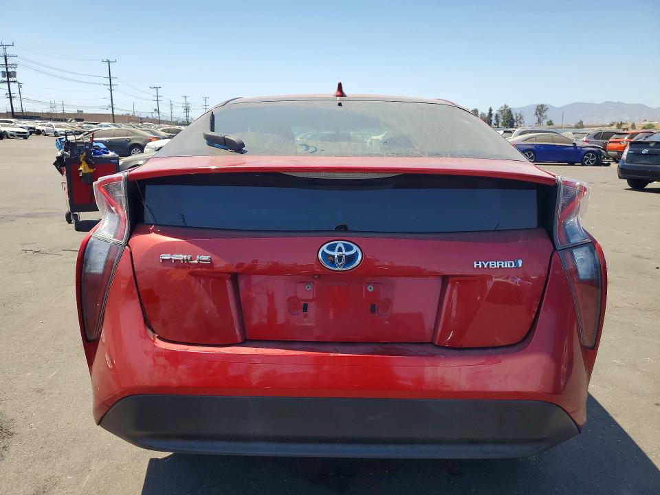 Photo 6 from auction – 2016 TOYOTA PRIUS with VIN JTDKBRFUXG3532074