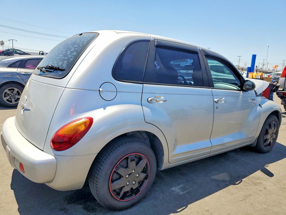 Photo 3 from auction – 2005 CHRYSLER PT CRUISER with VIN 3C4FY48B85T586005