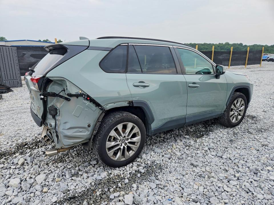 Photo 3 from auction – 2021 TOYOTA RAV4 with VIN 2T3C1RFV7MC088758