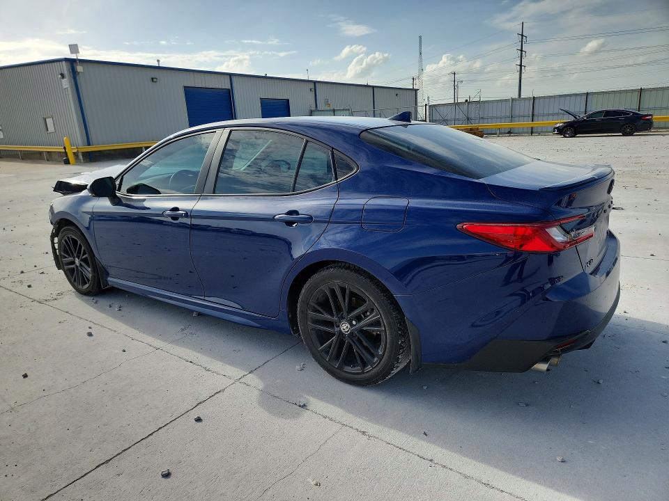 Photo 2 from auction – 2025 TOYOTA CAMRY with VIN 4T1DAACK5SU013710