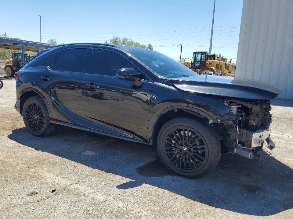 Photo 4 from auction – 2023 LEXUS RX with VIN 2T2BCMEA1PC003770