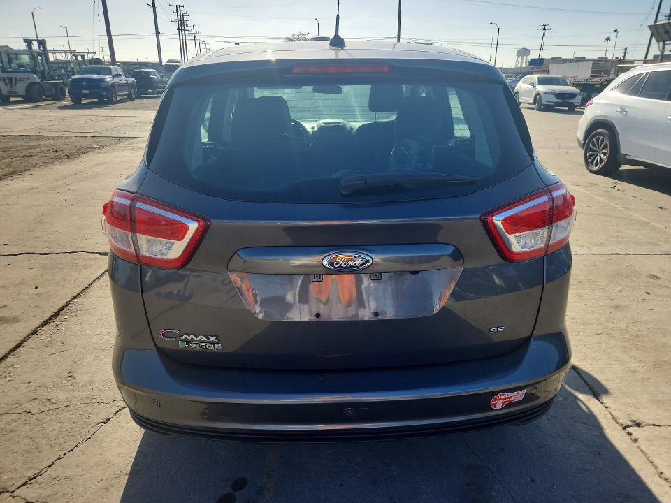 Photo 6 from auction – 2017 FORD C-MAX with VIN 1FADP5EU2HL115950