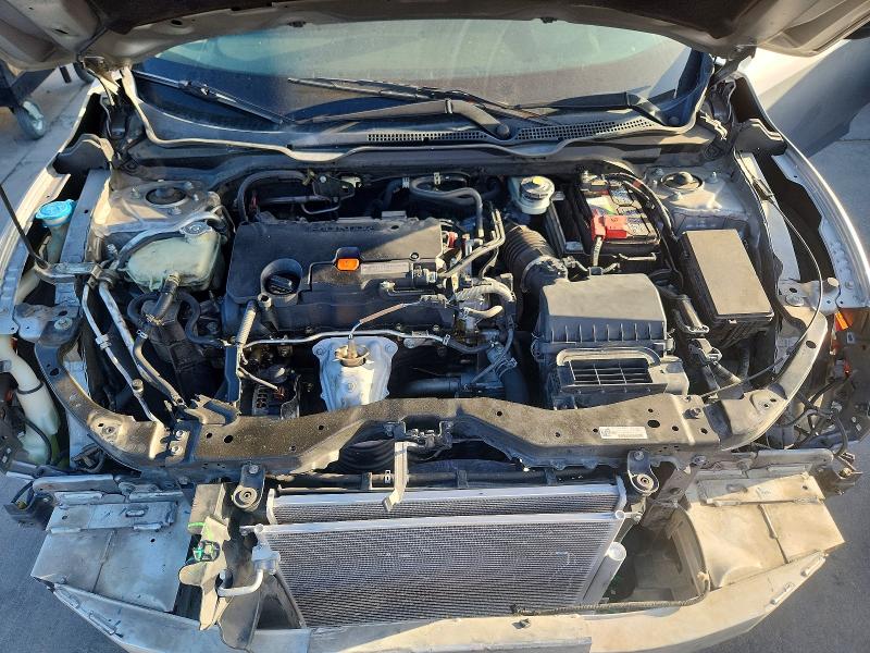 Photo 11 from auction – 2018 HONDA CIVIC with VIN 19XFC2F56JE014719