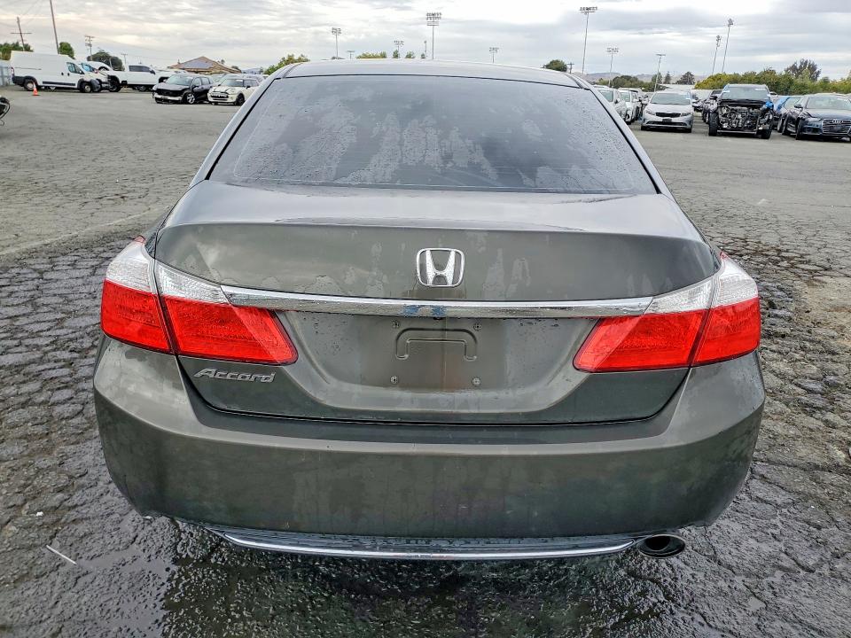 Photo 6 from auction – 2014 HONDA ACCORD with VIN 1HGCR2F37EA109865