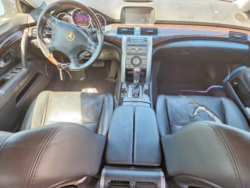 Photo 8 from auction – 2011 ACURA RL with VIN JH4KB2F63BC000259