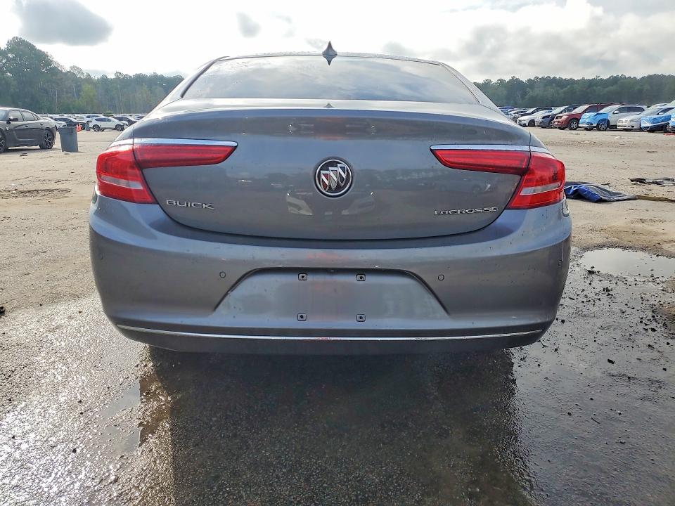 Снимка 6 от търг – 2018 BUICK LACROSSE с VIN 1G4ZP5SZ5JU126405