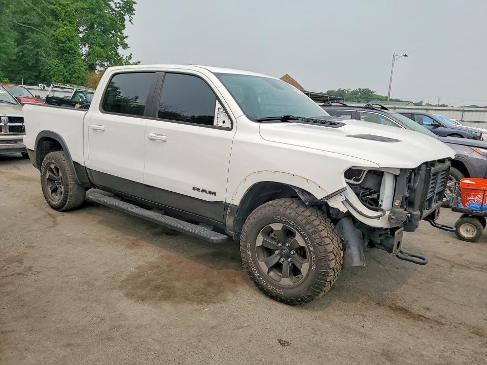 Photo 4 from auction – 2019 RAM 1500 with VIN 1C6SRFLT8KN903775