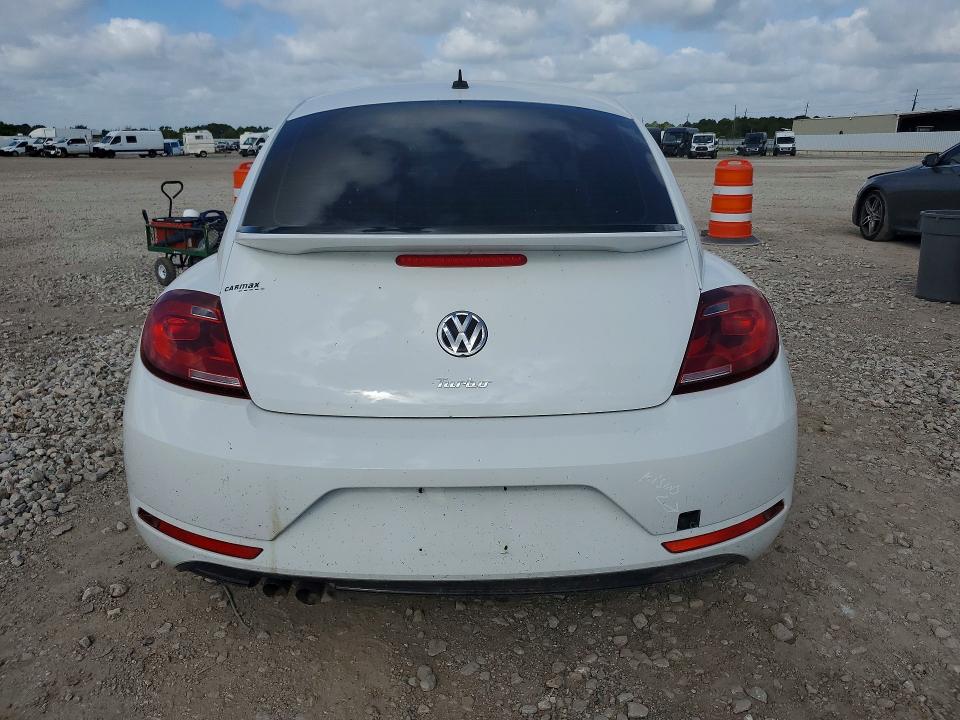 Photo 6 from auction – 2019 VOLKSWAGEN BEETLE with VIN 3VWFD7AT9KM717767
