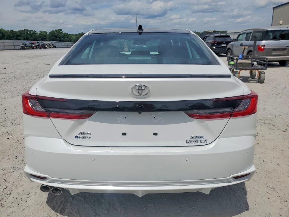 Photo 6 from auction – 2026 TOYOTA CAMRY with VIN 4T1DBADK2TU563265