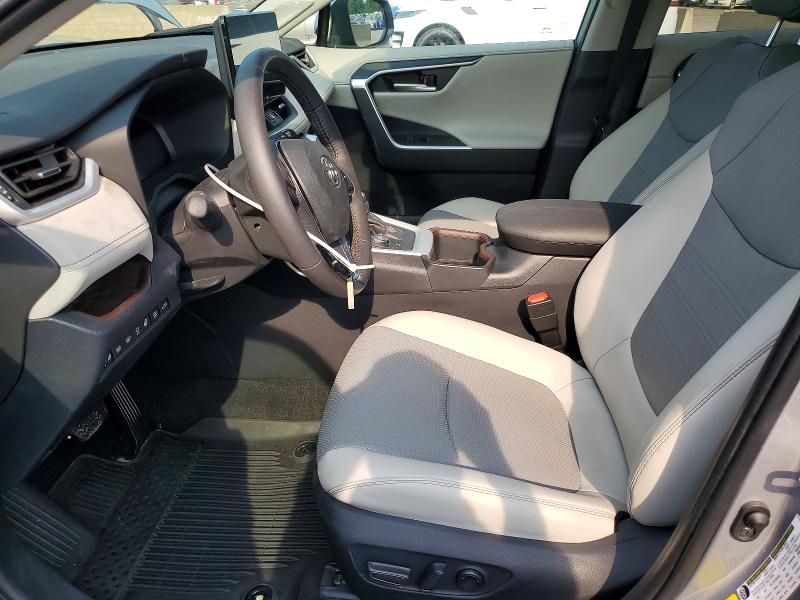 Photo 7 from auction – 2023 TOYOTA RAV4 with VIN 4T3D6RFV9PU134969