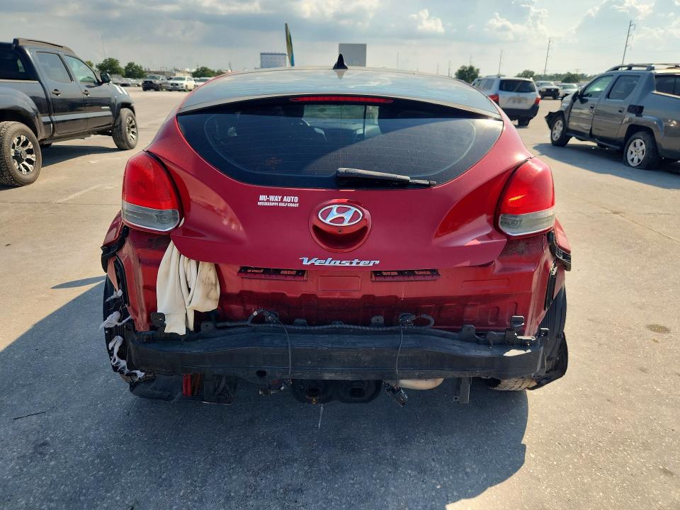 Photo 6 from auction – 2015 HYUNDAI VELOSTER with VIN KMHTC6AD8FU225546