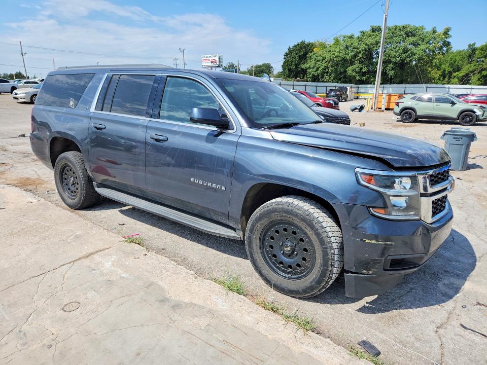 Photo 4 from auction – 2020 CHEVROLET SUBURBAN with VIN 1GNSCHKC8LR153450