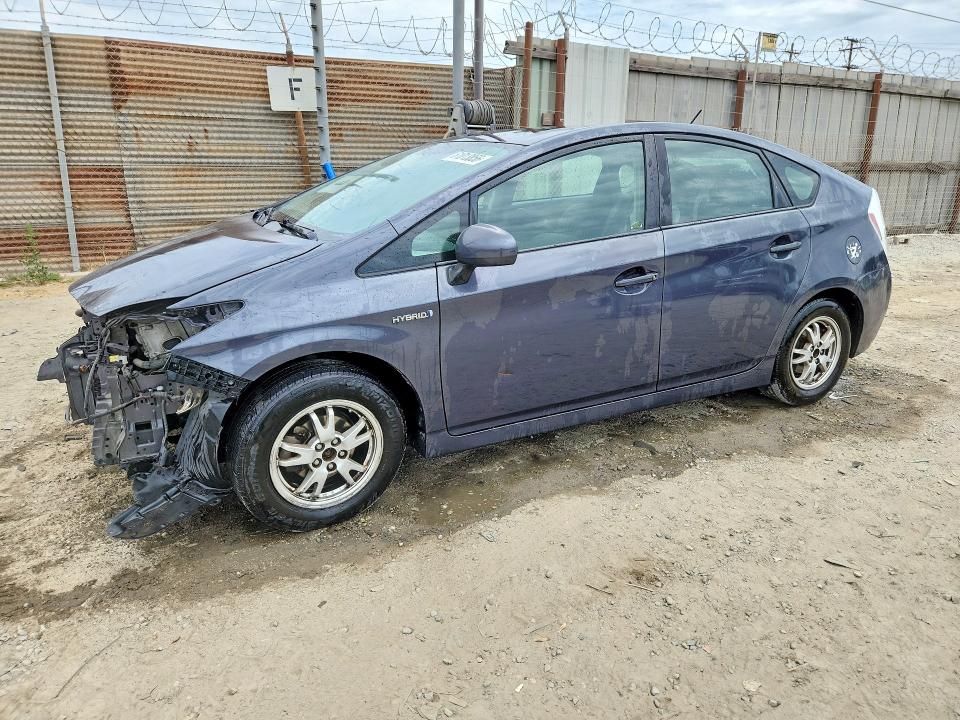 TOYOTA PRIUS 2011 with VIN JTDKN3DU6B0272953 - Photo from auction