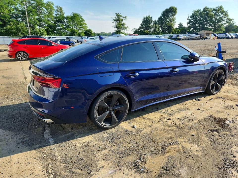 Photo 3 from auction – 2020 AUDI A5 with VIN WAUCNCF53LA014537
