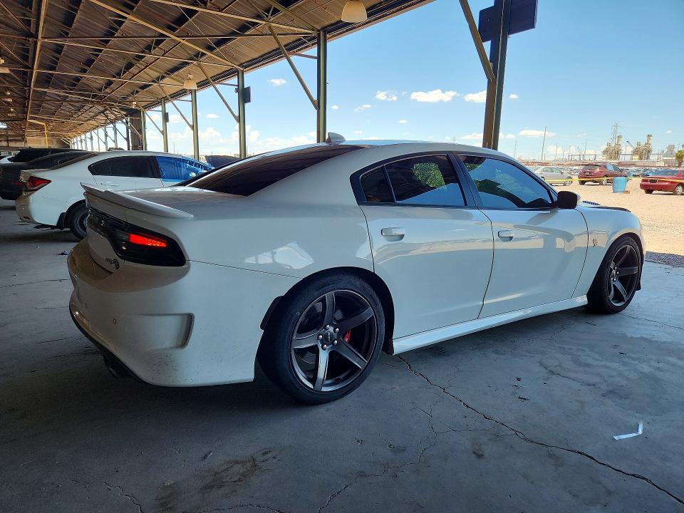 Photo 3 from auction – 2018 DODGE CHARGER with VIN 2C3CDXL92JH151864